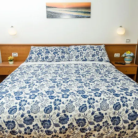 Affittacamere Mare Luna Guest house *
