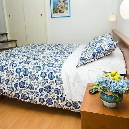 Affittacamere Mare Luna Guest house *